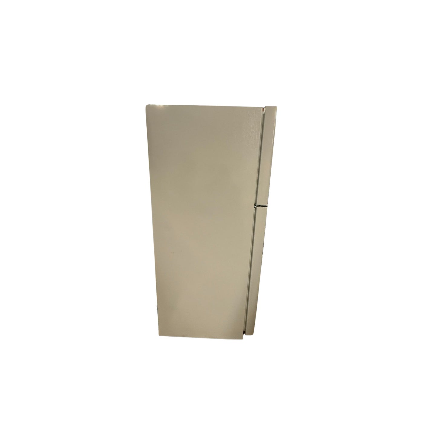 GE 21.9 cu. ft. Top-Freezer Refrigerator, White, Adjustable Shelves + LED Lighting (GTS22KGNRWW)