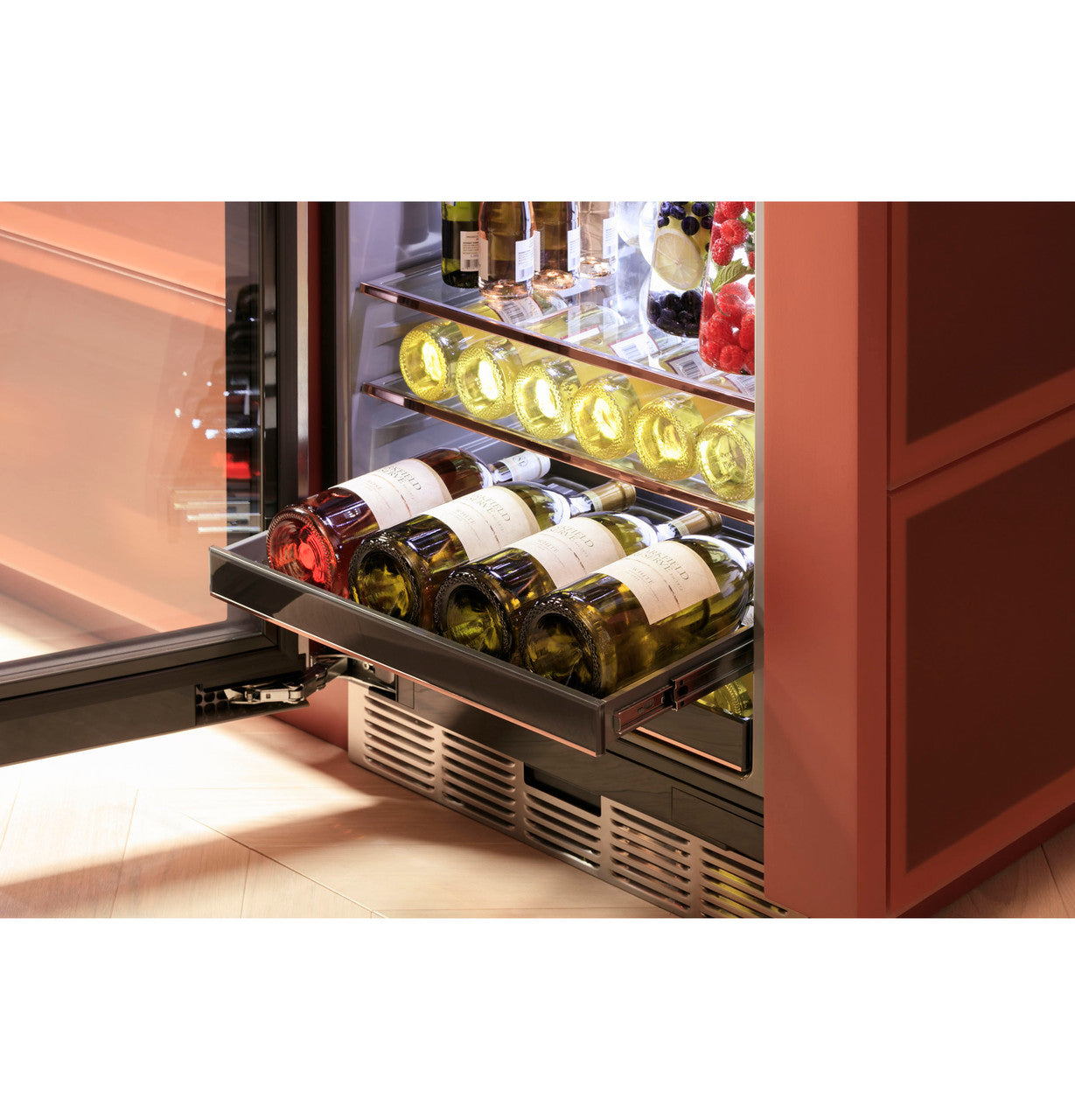 GE Café 5.1 cu. ft. Beverage Center, Stainless, Glass Door (CCR06BM2PS5)