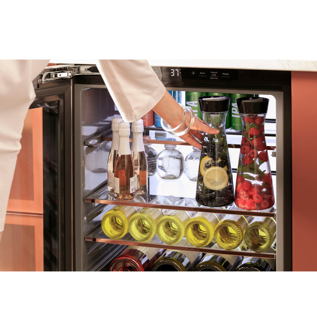 GE Café 5.1 cu. ft. Beverage Center, Stainless, Glass Door (CCR06BM2PS5)