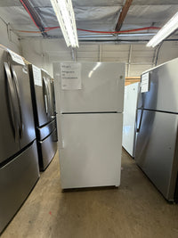 GE 21.9 cu. ft. Top-Freezer Refrigerator, White, Adjustable Shelves + LED Lighting (GTS22KGNRWW)