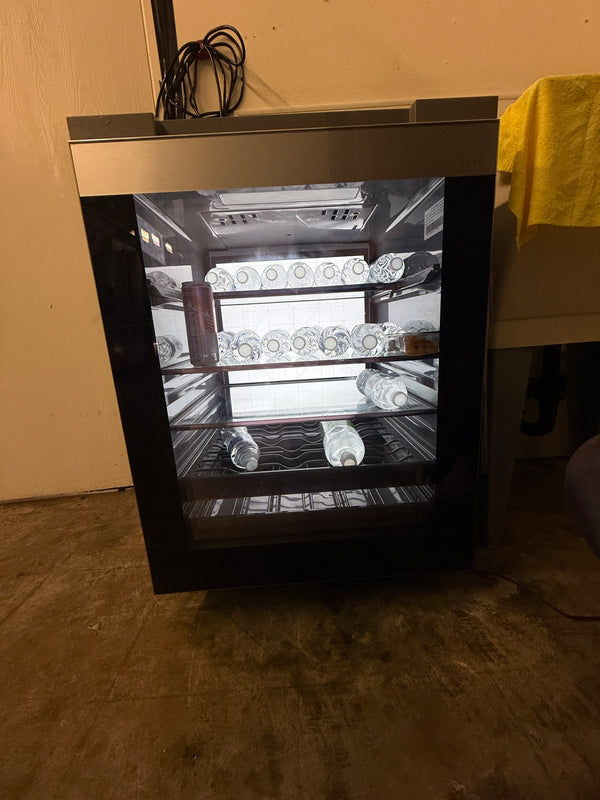 GE Café 5.1 cu. ft. Beverage Center, Stainless, Glass Door (CCR06BM2PS5)