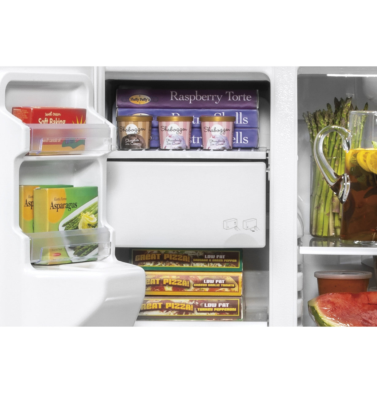 GE 25.1 cu. ft. Side-by-Side Refrigerator, Stainless, External Water/Ice Dispenser (GSS25IYNFS)
