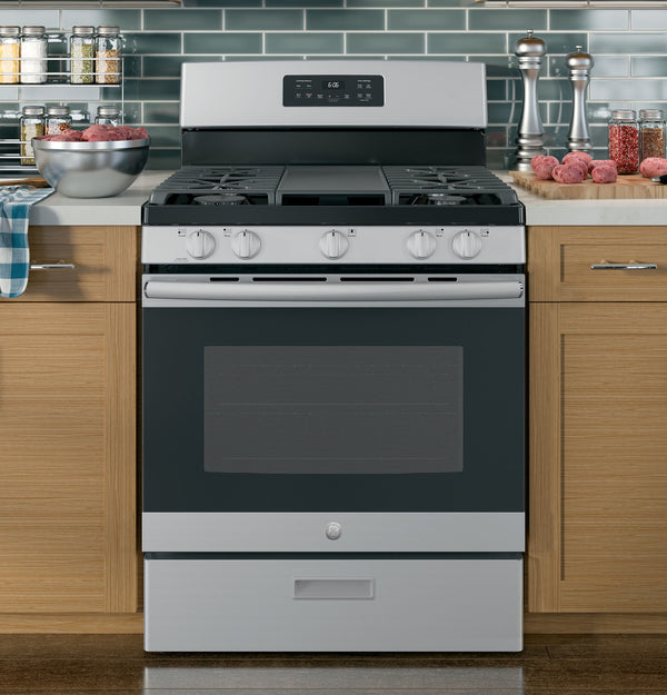 GE 30″ Gas Range, Stainless, Spacious Oven + Multi-Burners (JGBS66REKSS)