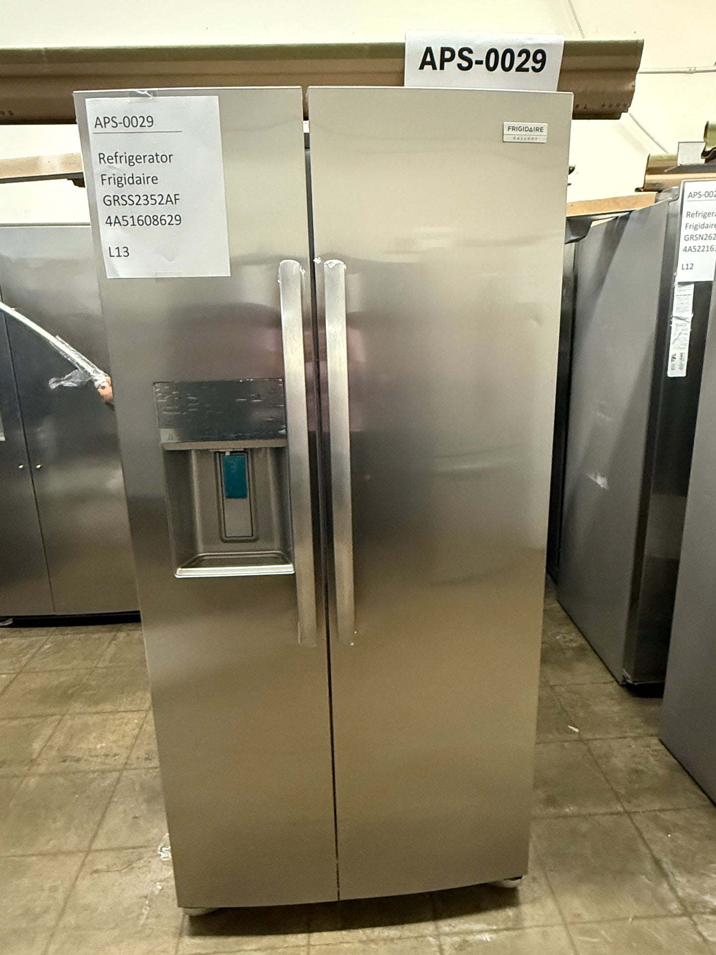 Frigidaire 22.3 cu ft Side-by-Side Refrigerator, Stainless, External Water/Ice Dispenser (GRSS2352AF)