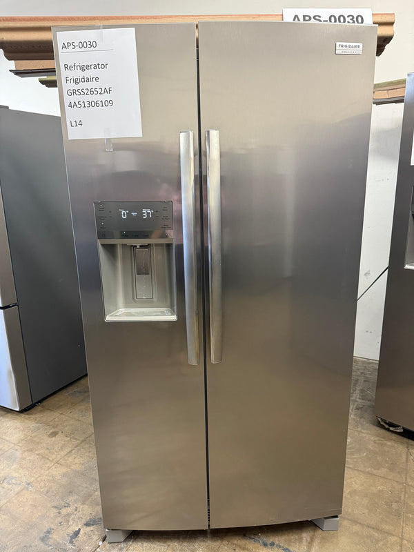 Frigidaire 25.6 cu ft Side-by-Side Refrigerator, Stainless, External Water/Ice Dispenser (GRSS2652AF)