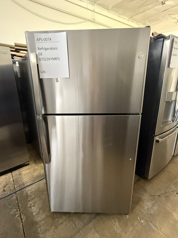 GE 21.9 cu. ft. Top-Freezer Refrigerator, Stainless Steel, Adjustable Shelves + LED Lighting (GTS22KYNRFS)
