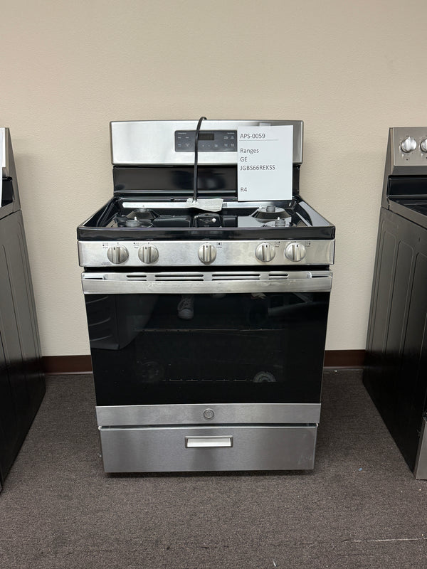 GE 30″ Gas Range, Stainless, Spacious Oven + Multi-Burners (JGBS66REKSS)