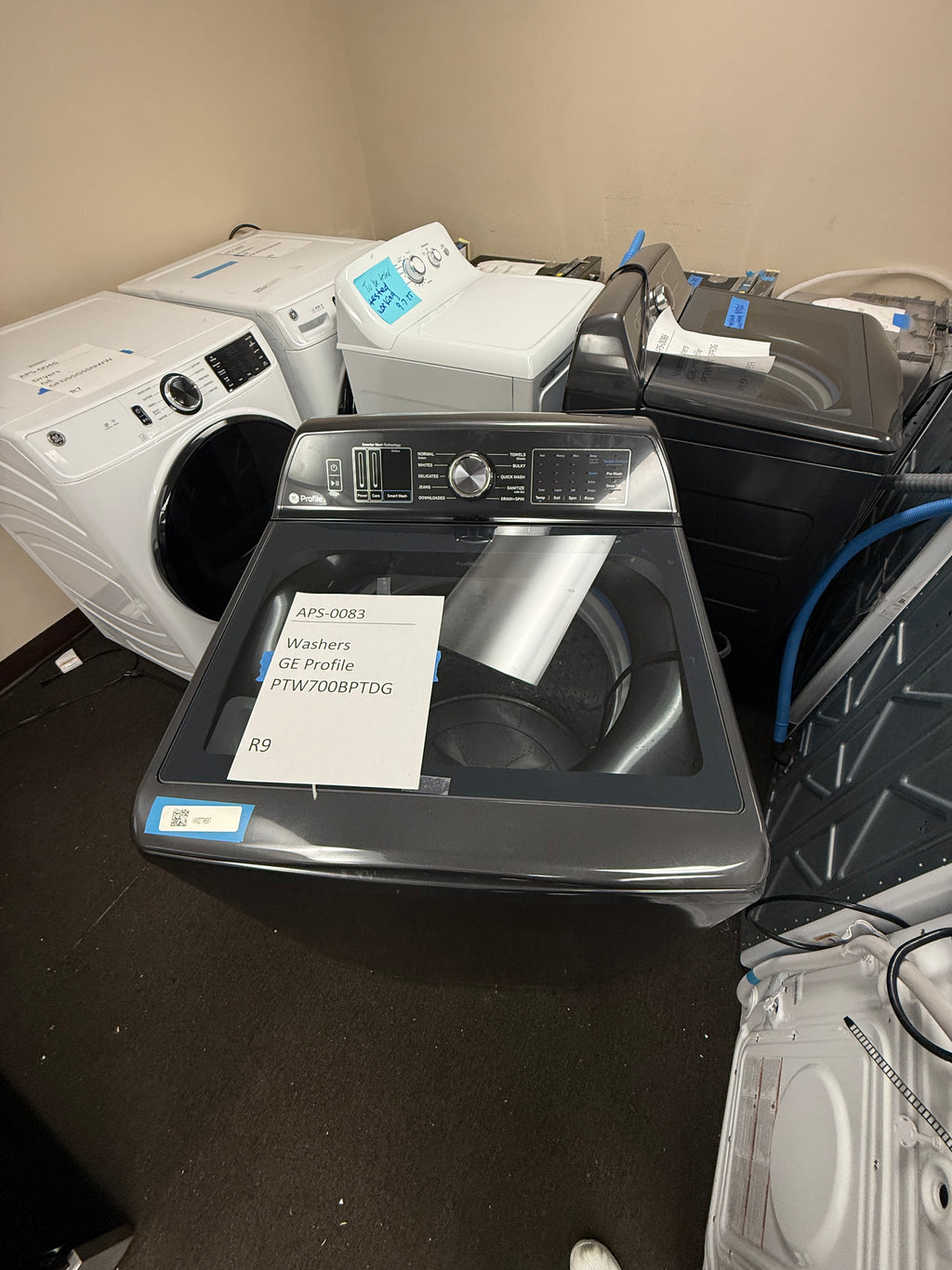 GE Profile PTW700BPTDG 5.4 Cu Ft Top Load Washer